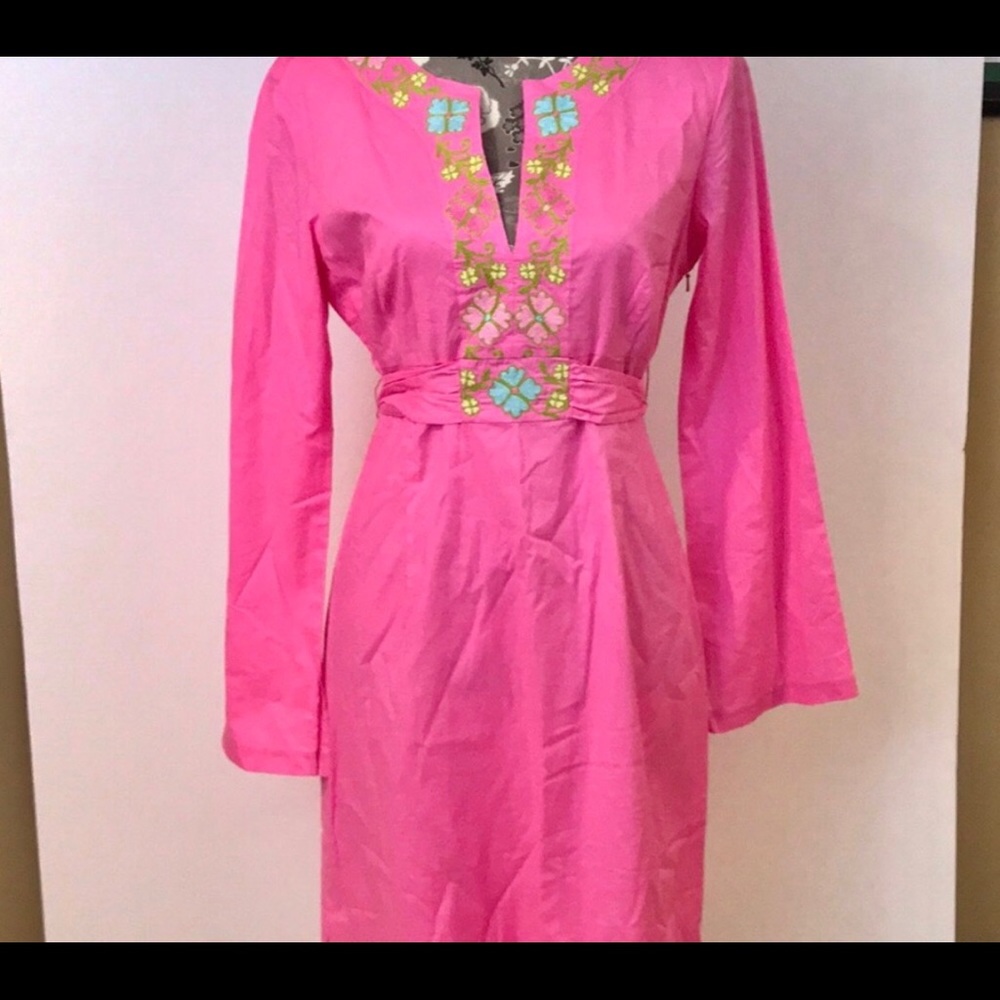 Lilly Pulitzer tie back, embroidered dress.